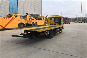 颐和园非事故拖车